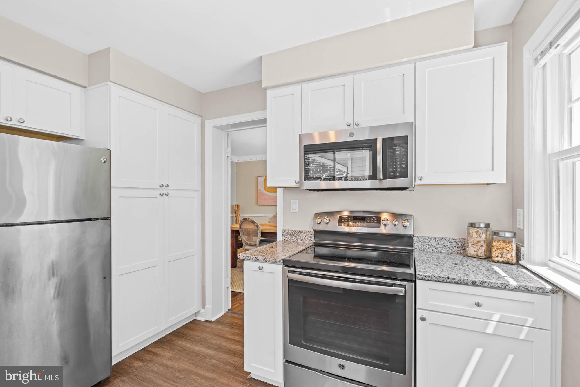 CHEVY CHASE VILLAGE - Residential