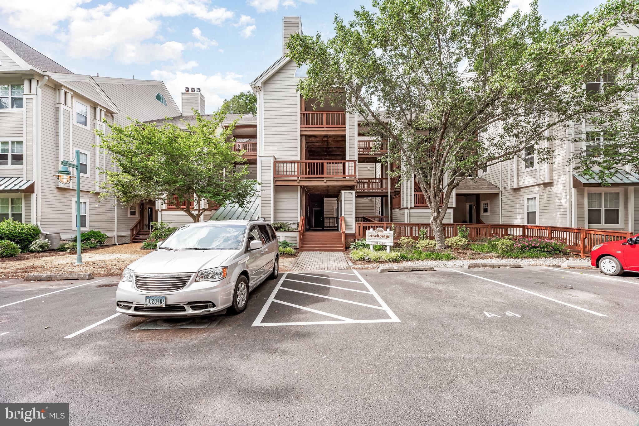 131 SQUARE RIGGER WAY 131