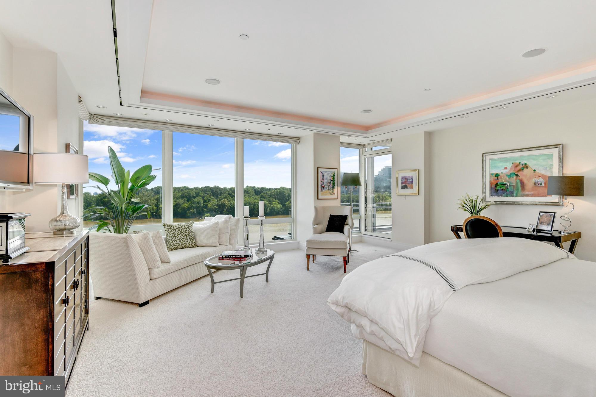 GEORGETOWN - Residential
