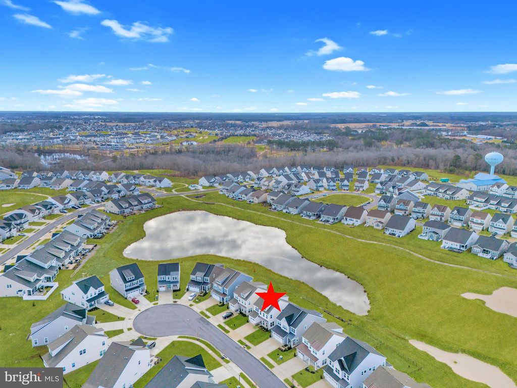 Photo of 33256 Claremont Court, MILLSBORO, DE 19966 (MLS # DESU2105900)