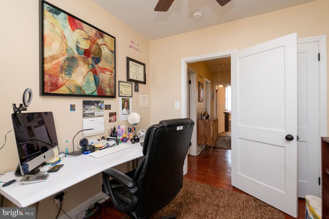 RAMBLEWOOD - Residential