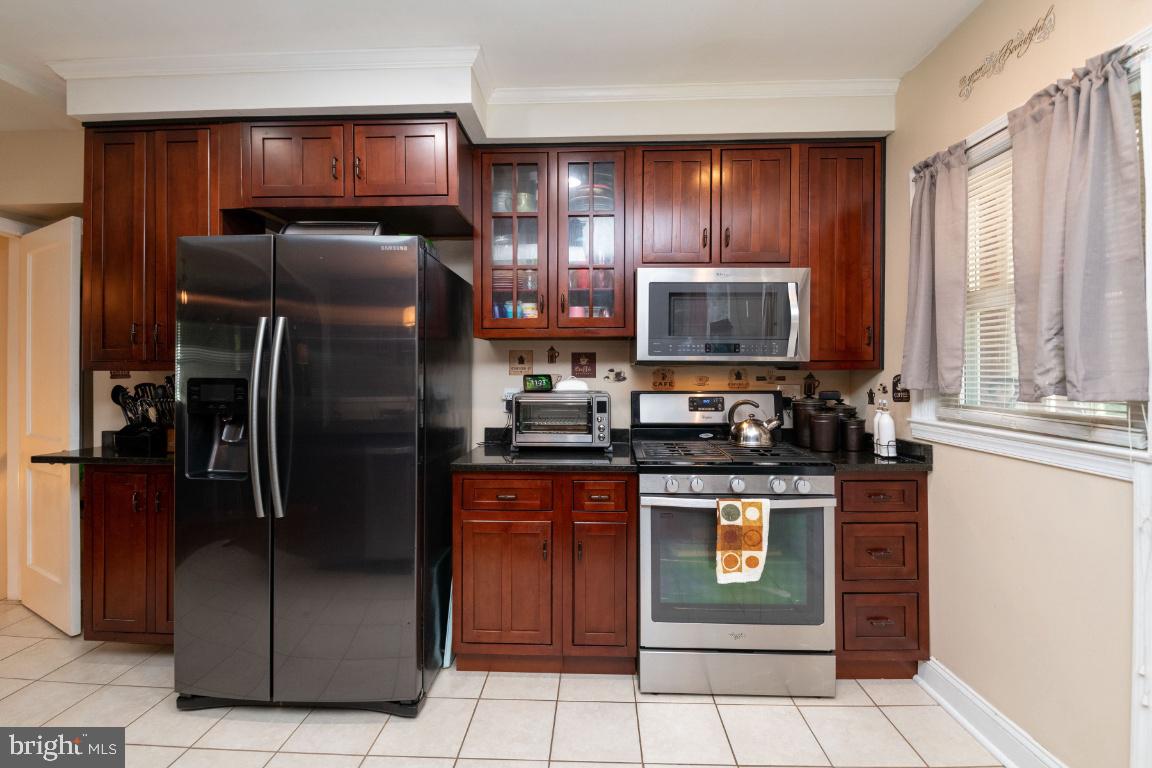 RAMBLEWOOD - Residential