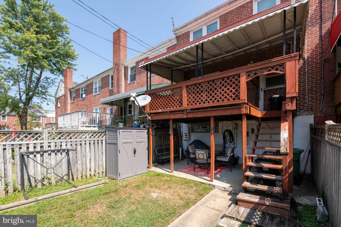 RAMBLEWOOD - Residential