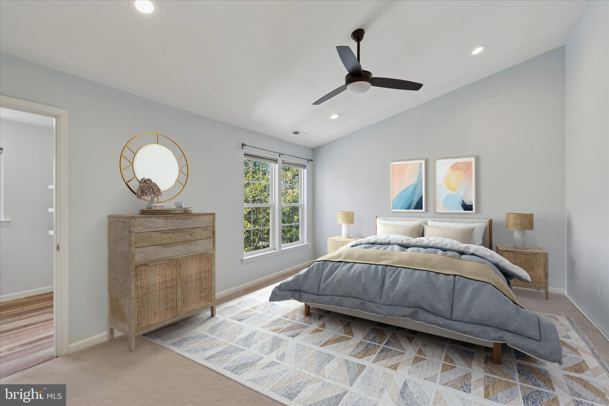 DEVON COURT - Residential