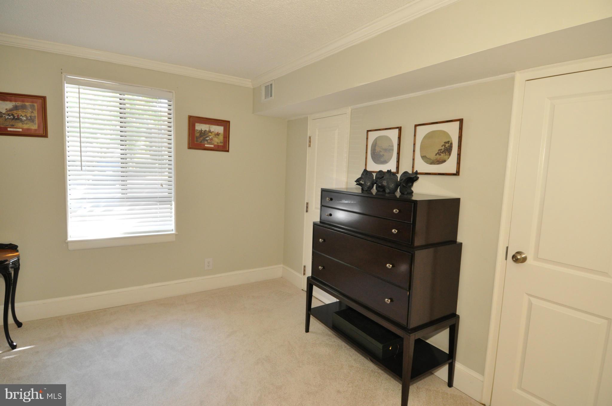 SHADOWOOD - Residential