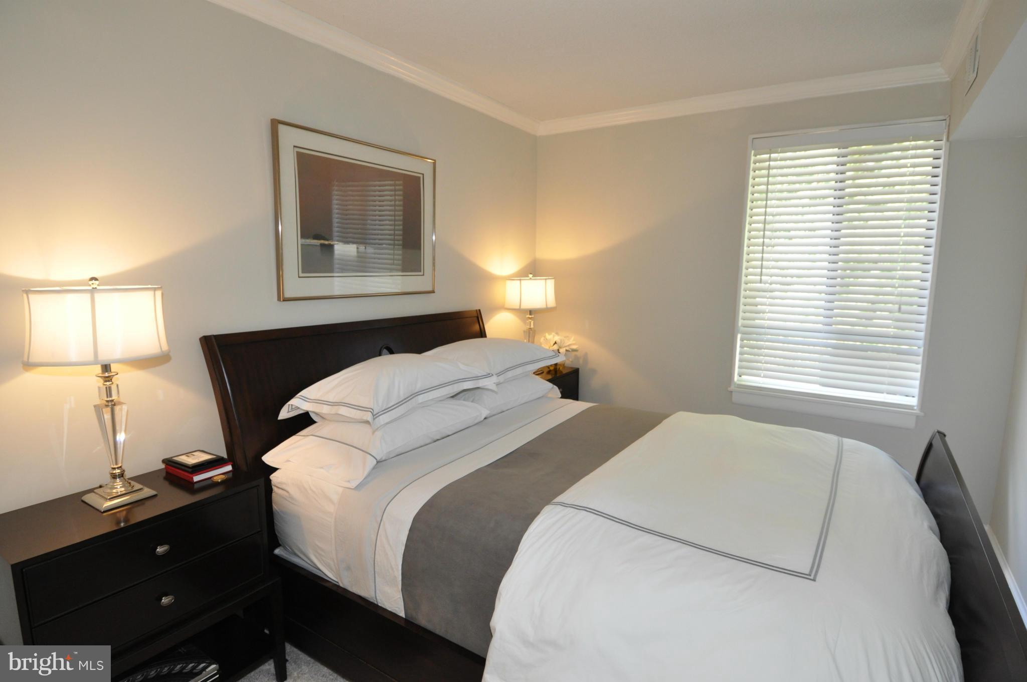 SHADOWOOD - Residential