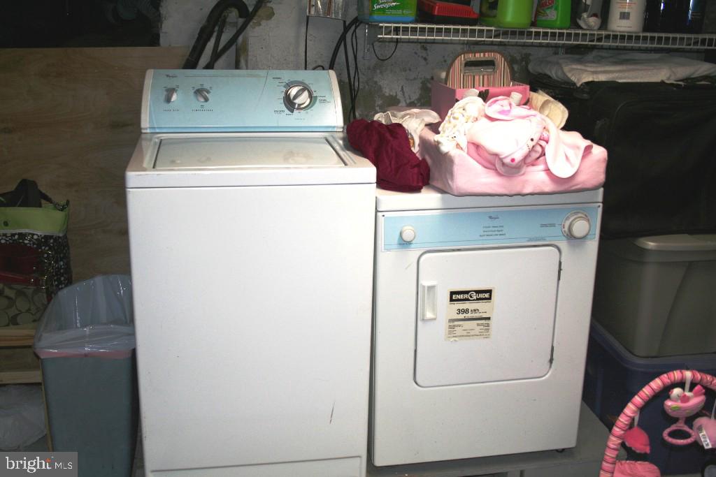 BELLA VISTA - Residential Lease