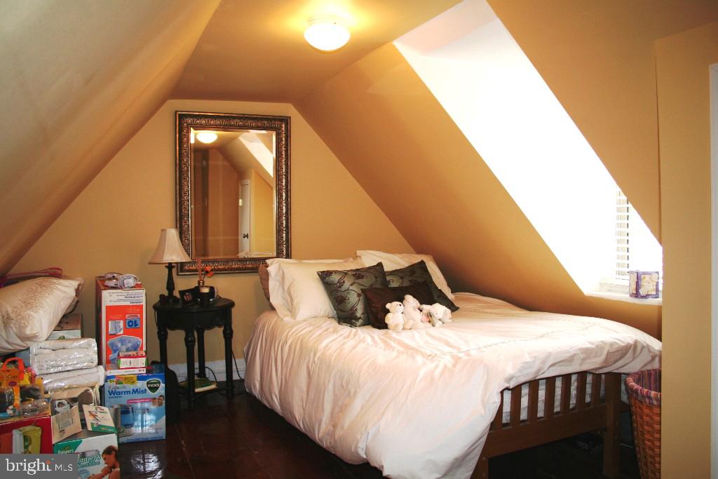 BELLA VISTA - Residential Lease