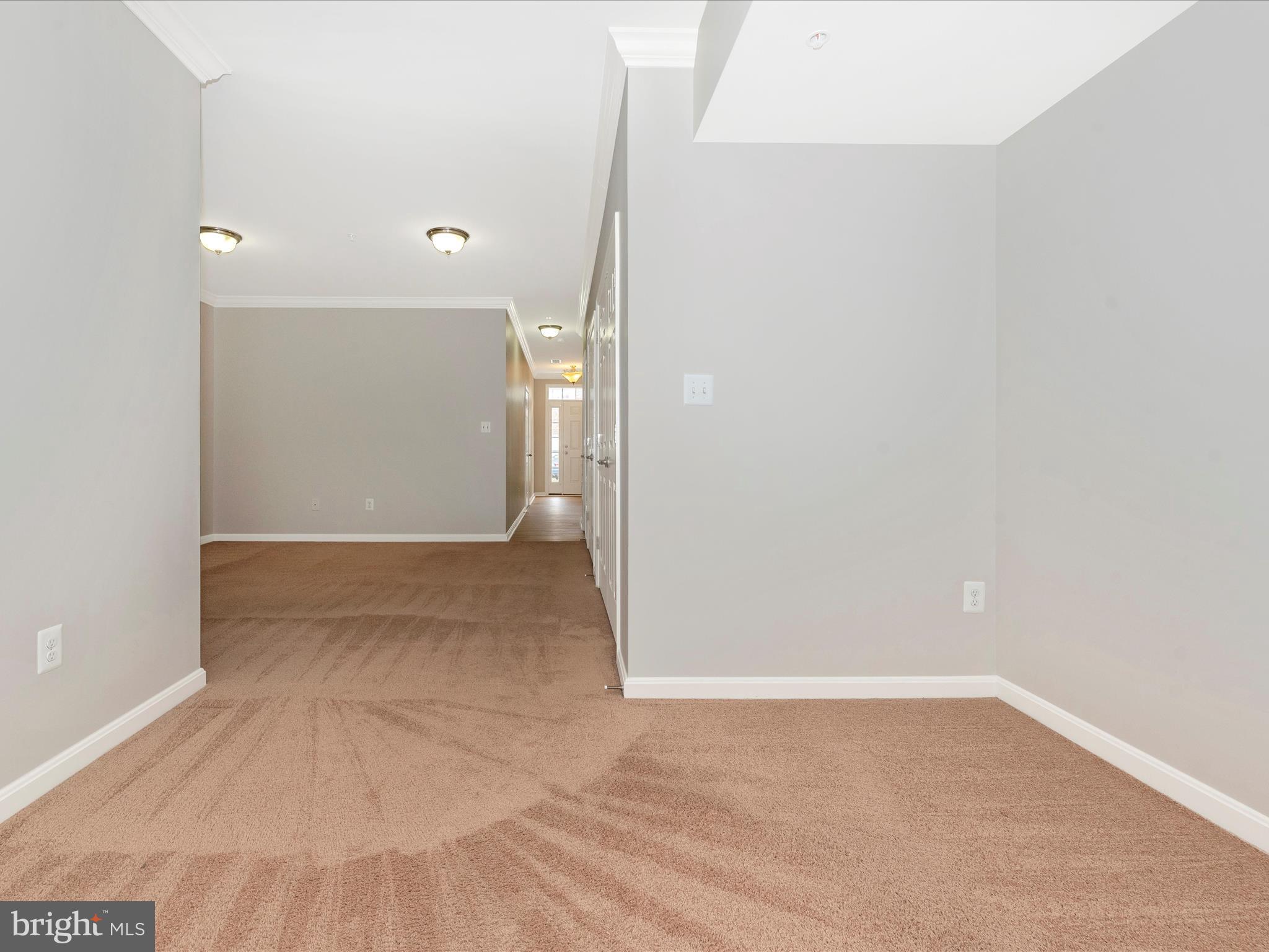 BALLENGER CREEK CENTER POND - Residential