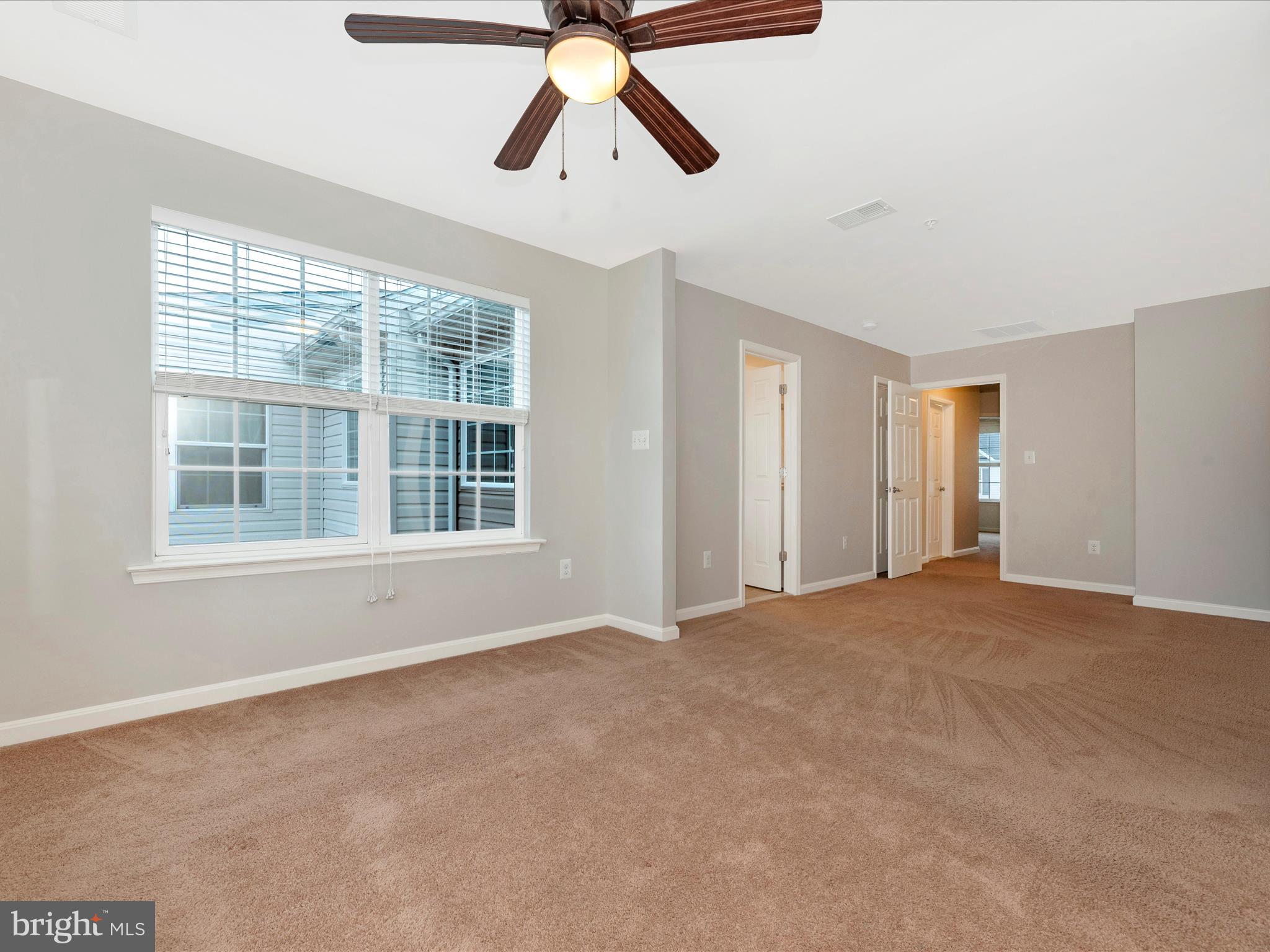 BALLENGER CREEK CENTER POND - Residential