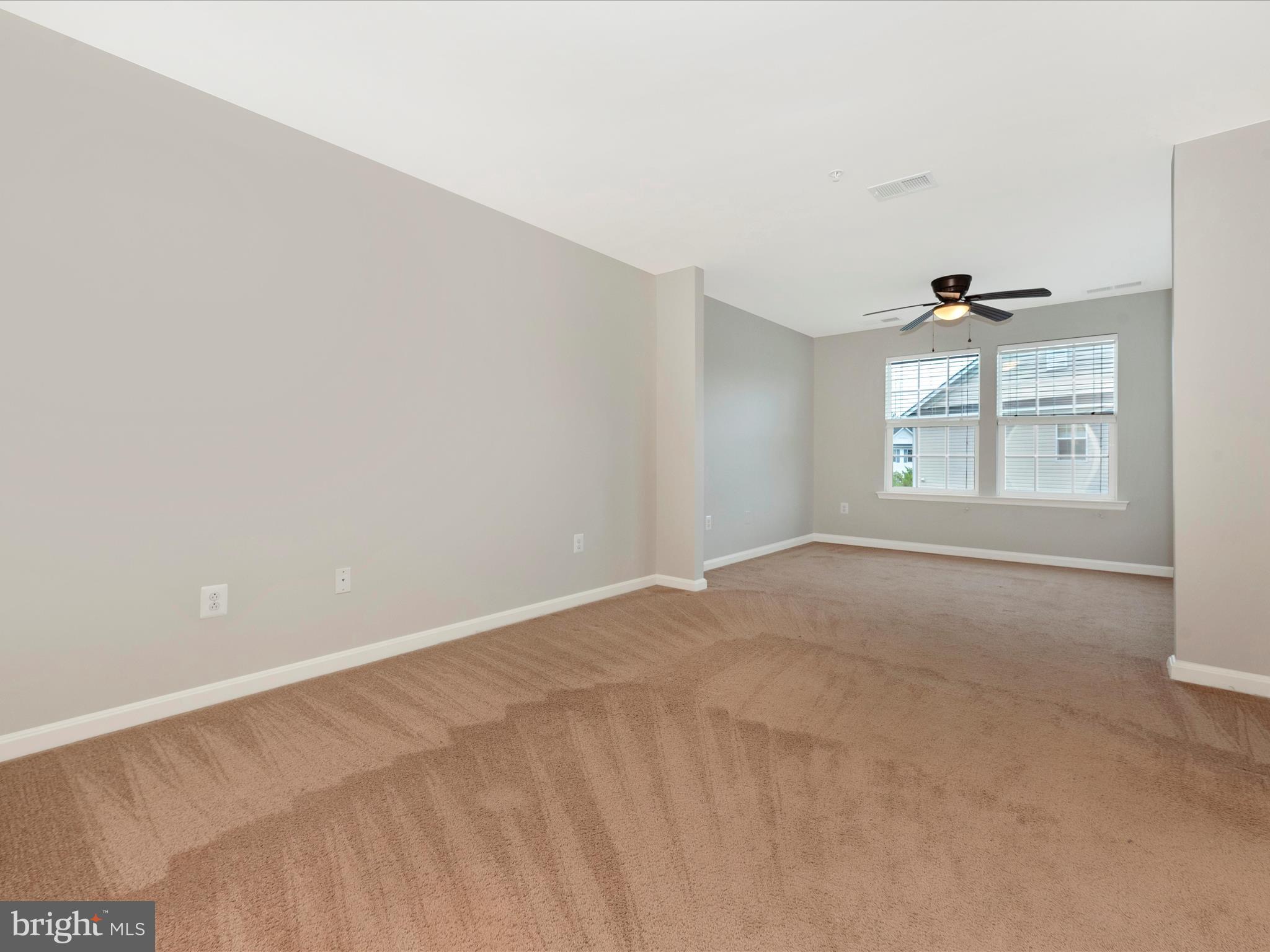 BALLENGER CREEK CENTER POND - Residential