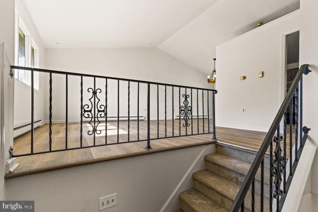 Photo of 279 WILLOW DELL LN, LEOLA, PA 17540 (MLS # PALA2042278)