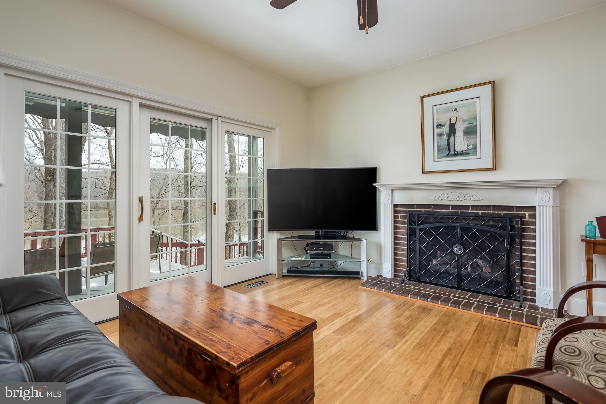 OCCOQUAN OVERLOOK - Residential