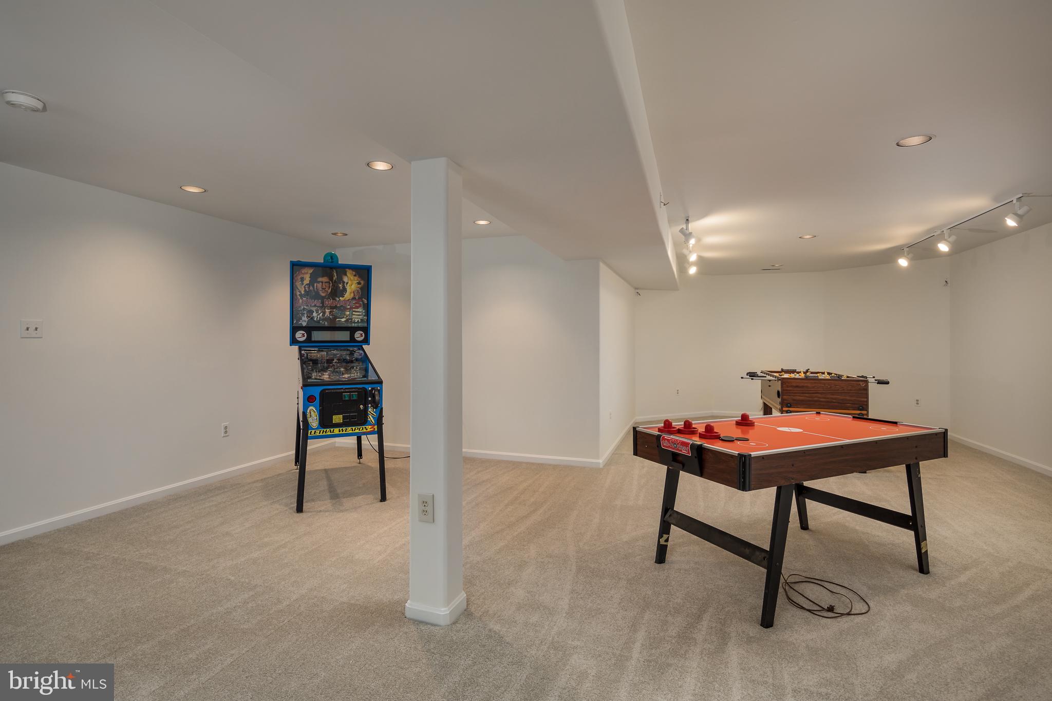 OCCOQUAN OVERLOOK - Residential