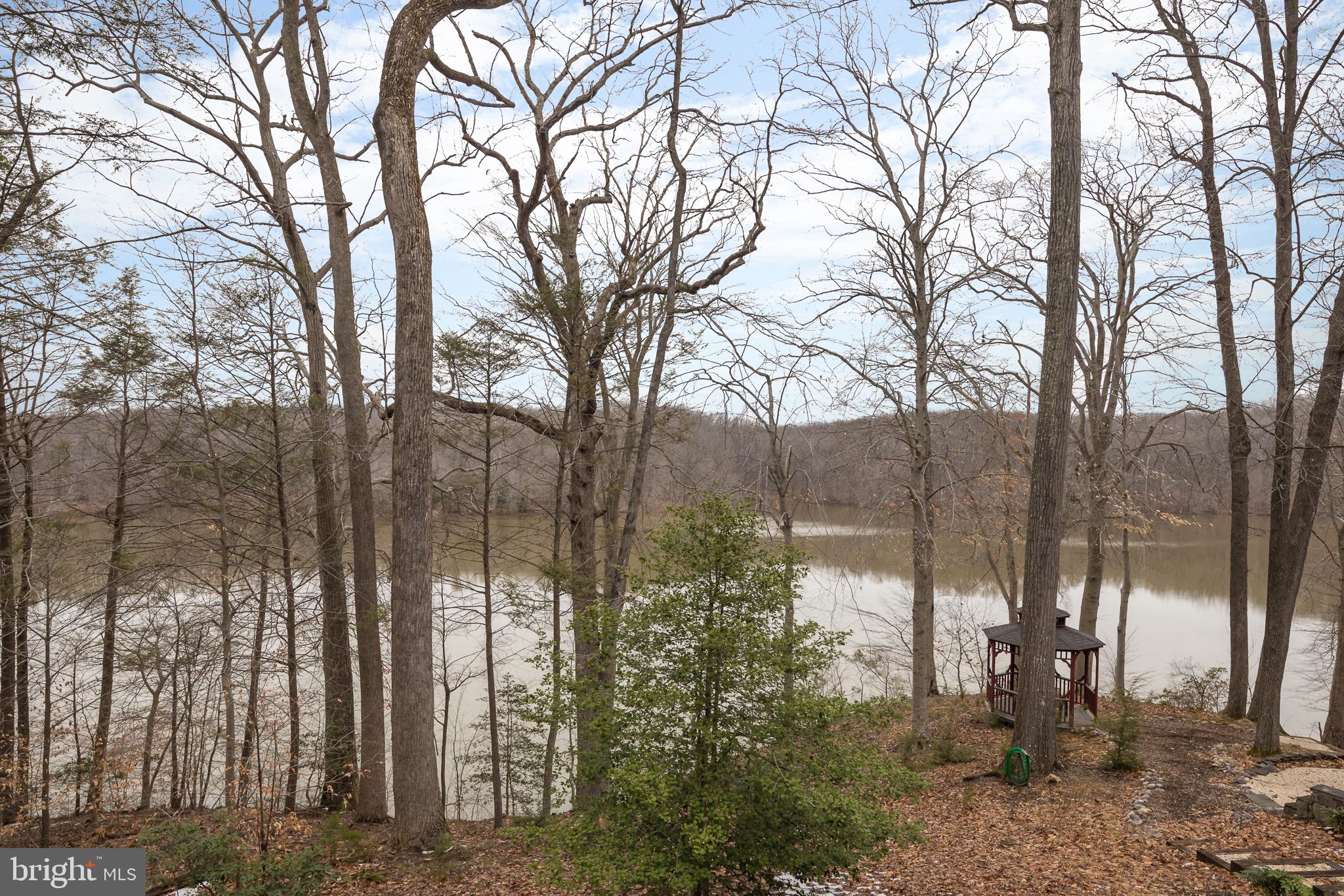 OCCOQUAN OVERLOOK - Residential