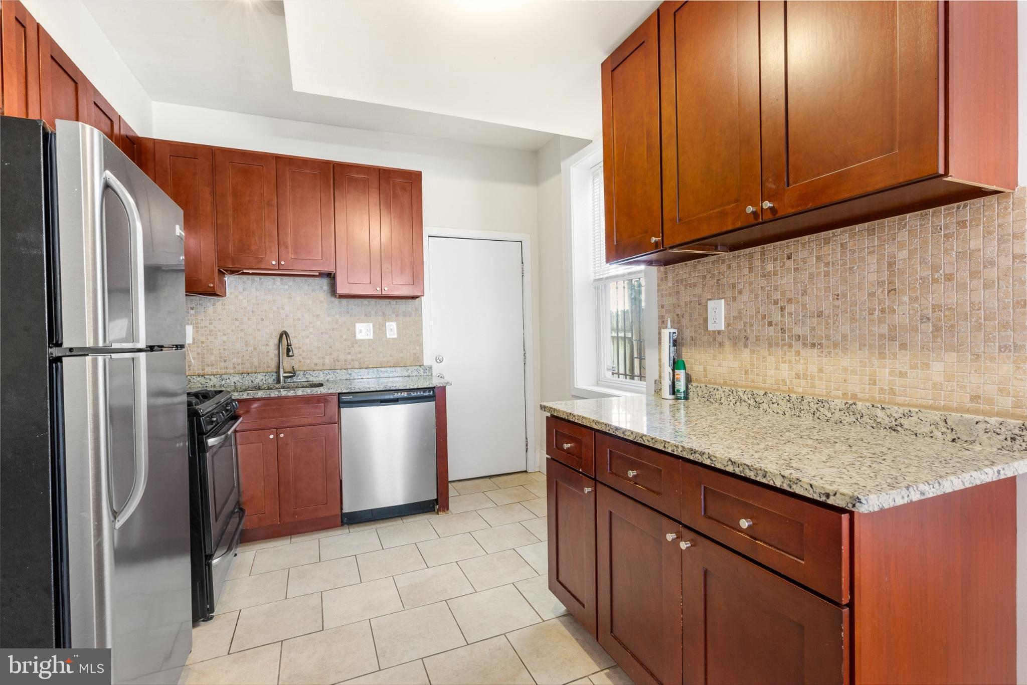 POINT BREEZE - Residential Lease