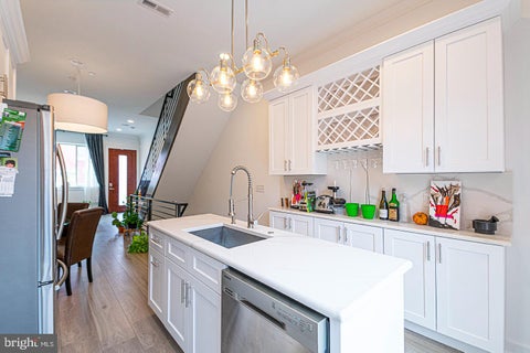 Townhouse For Rent - 2137 Cross Street<br/> Philadelphia County, PHILADELPHIA, PA 19146
