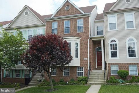 21240 MILLWOOD SQUARE STERLING VA 20165