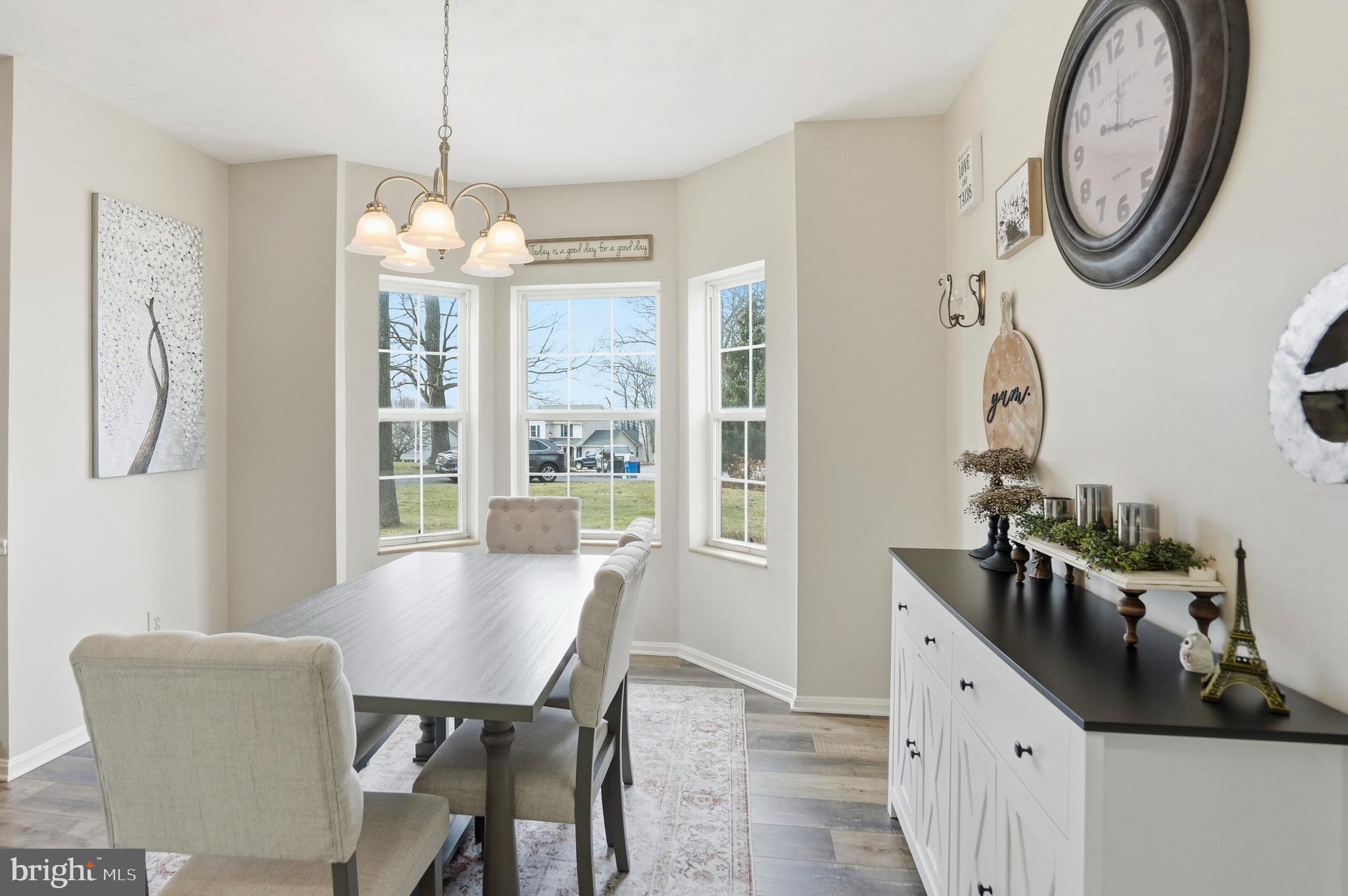 PARK AVE ESTATES - Residential