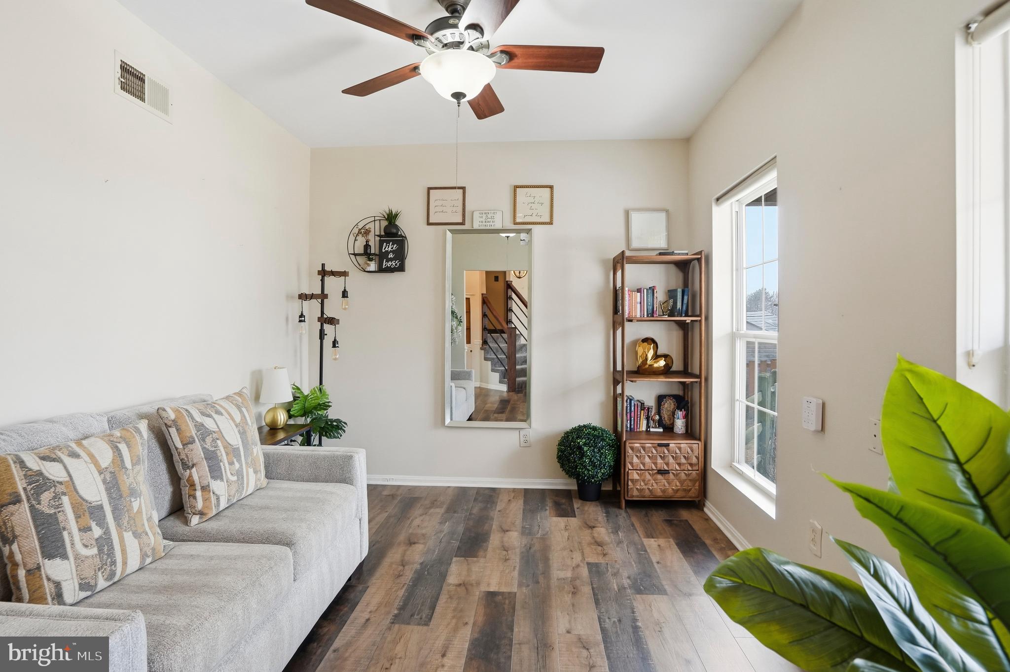 PARK AVE ESTATES - Residential