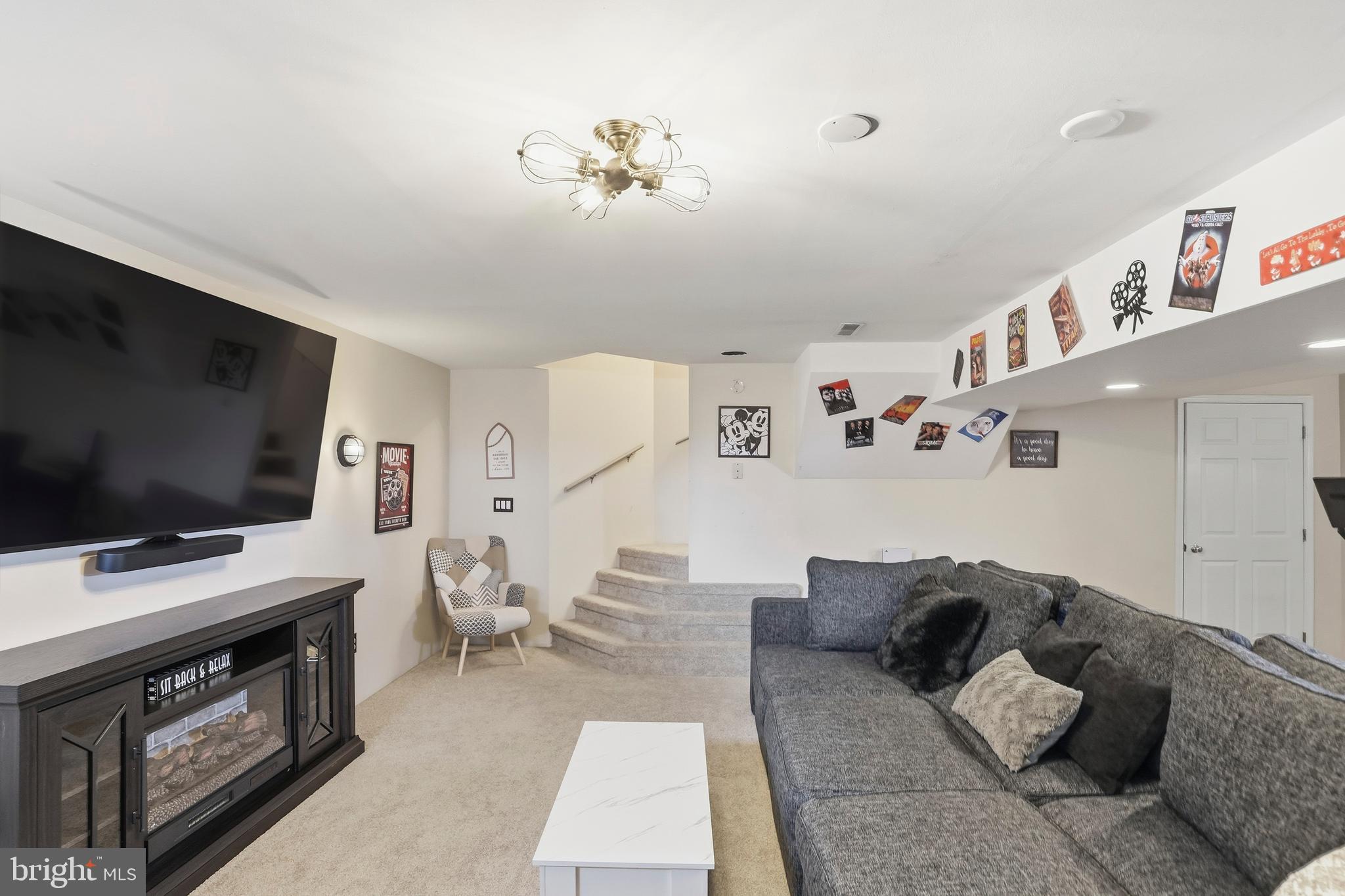 PARK AVE ESTATES - Residential