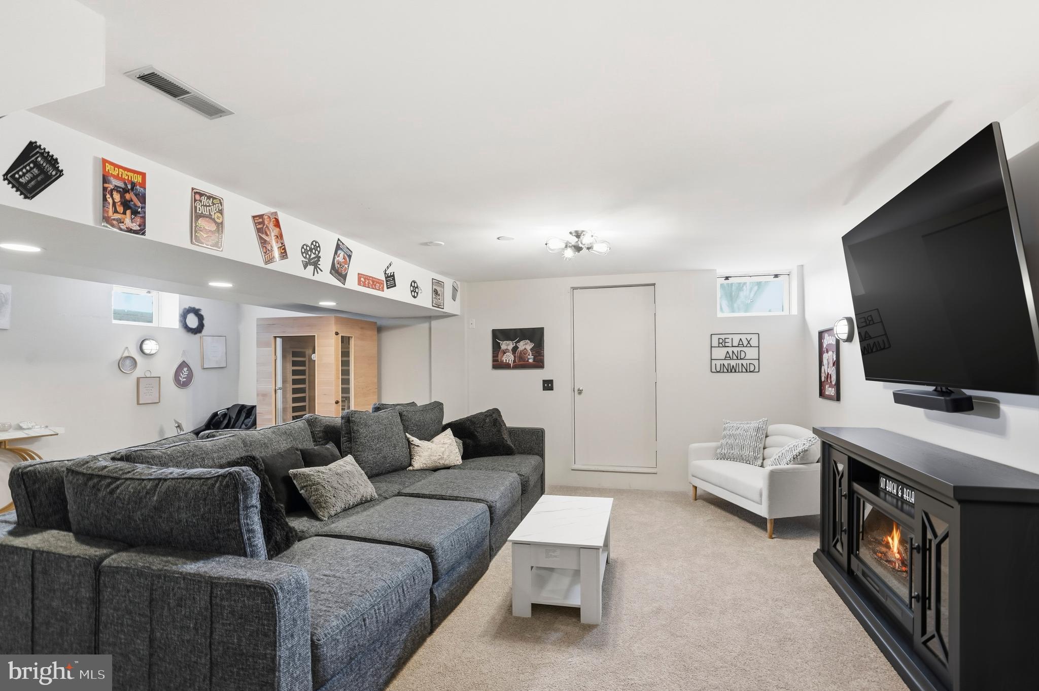 PARK AVE ESTATES - Residential