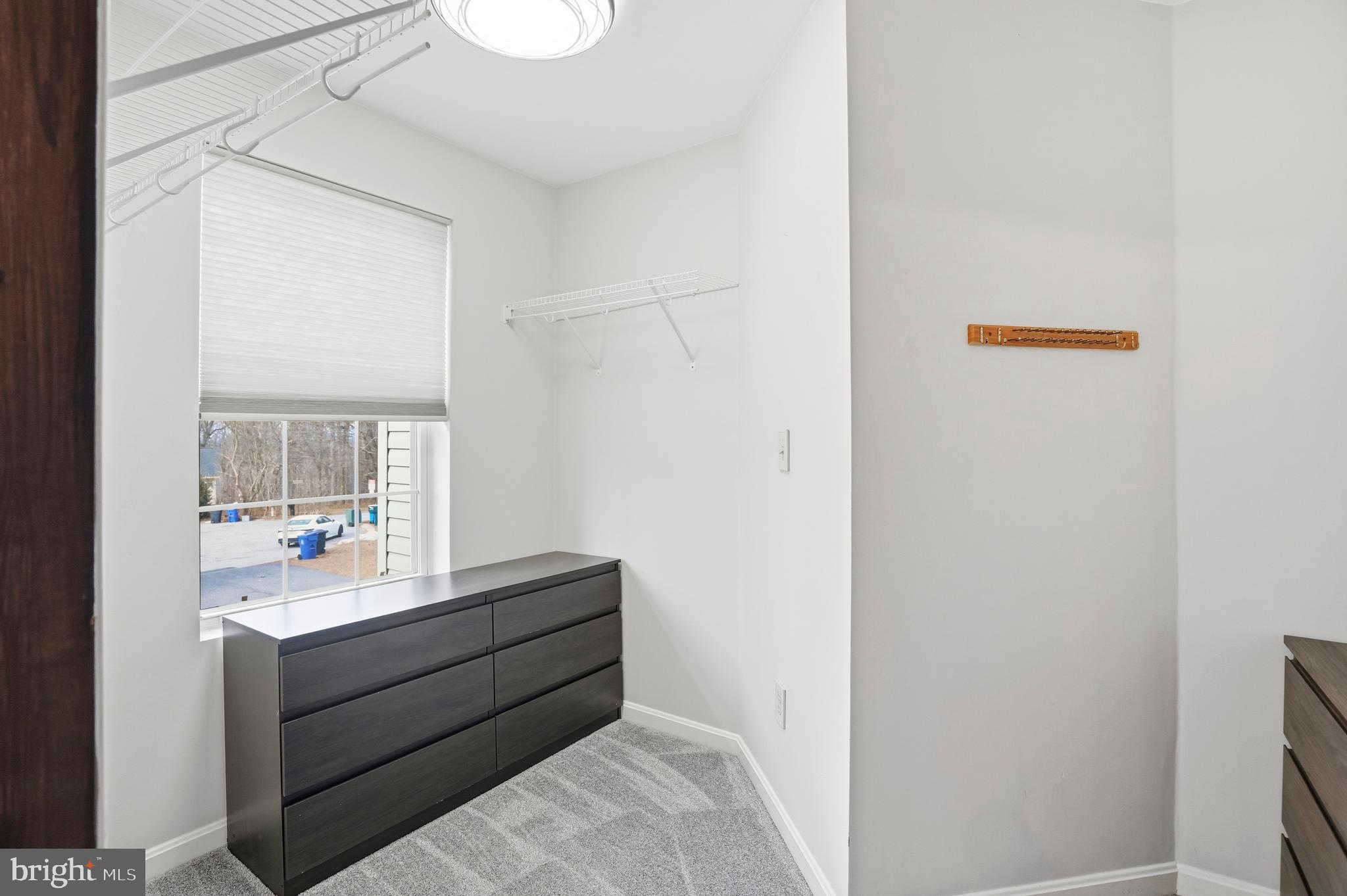 PARK AVE ESTATES - Residential