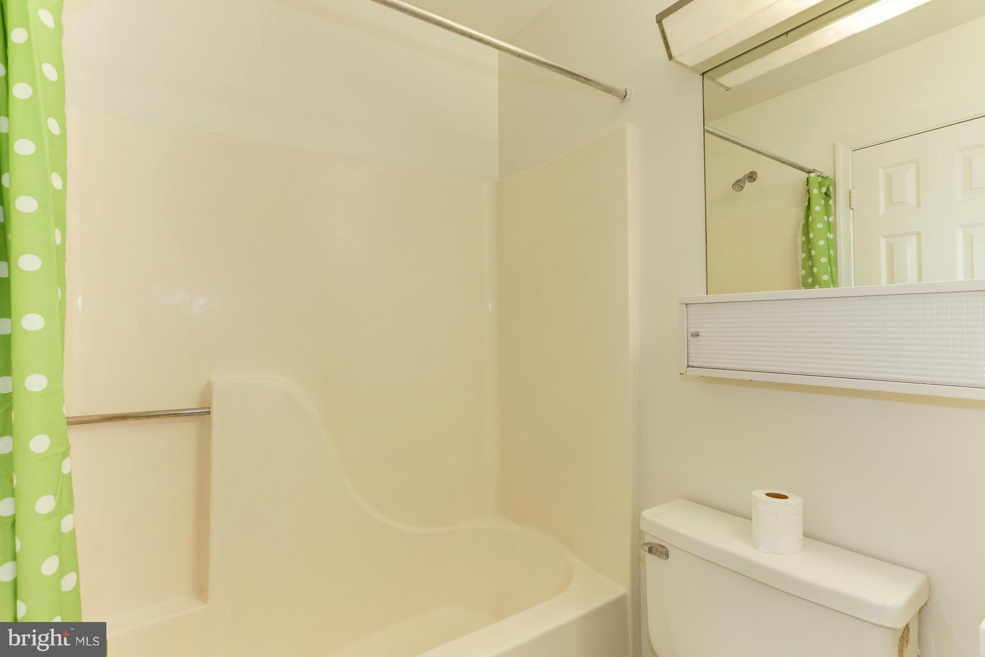 SUNRISE BEACH - Residential