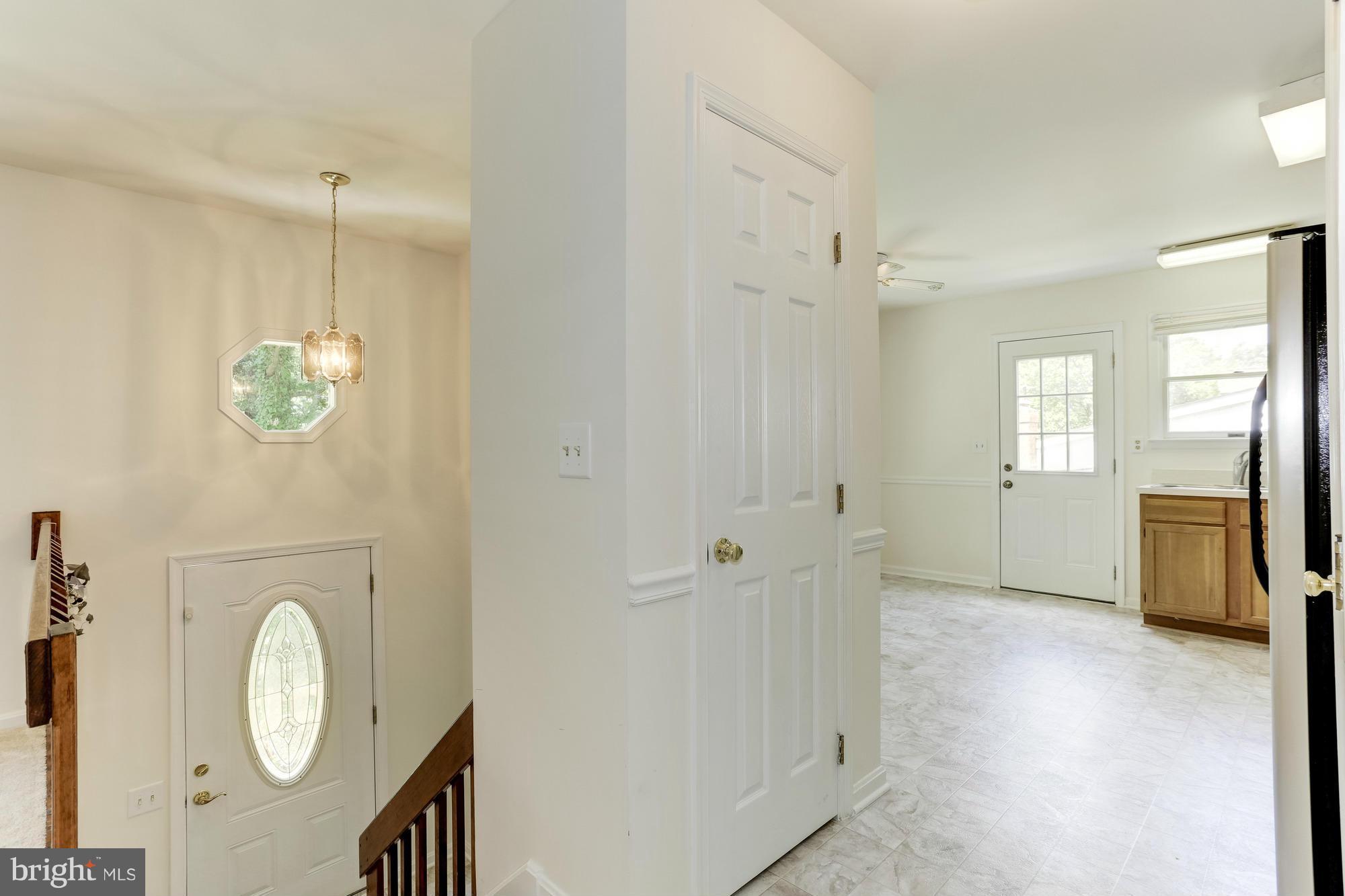 SUNRISE BEACH - Residential