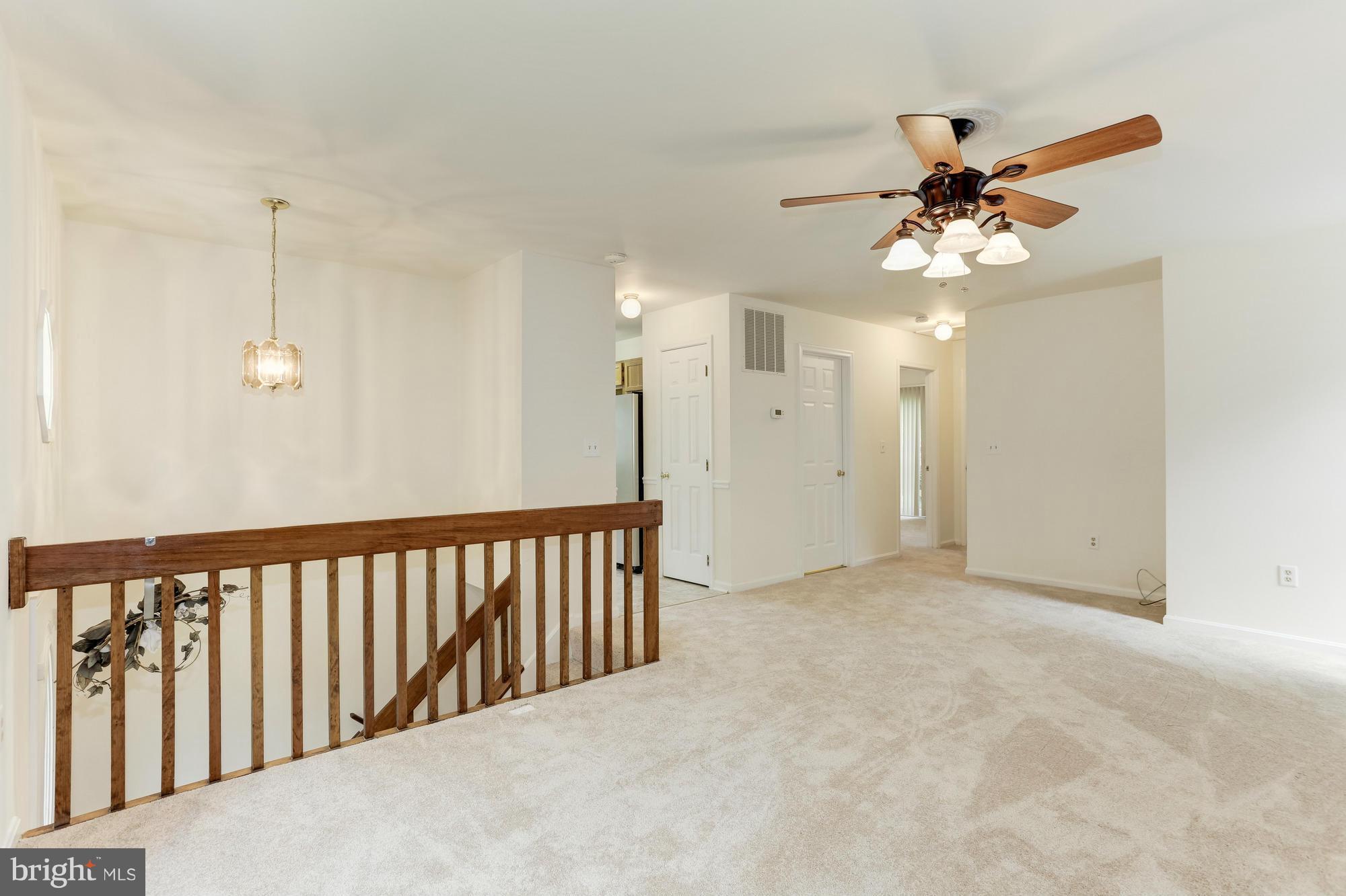 SUNRISE BEACH - Residential