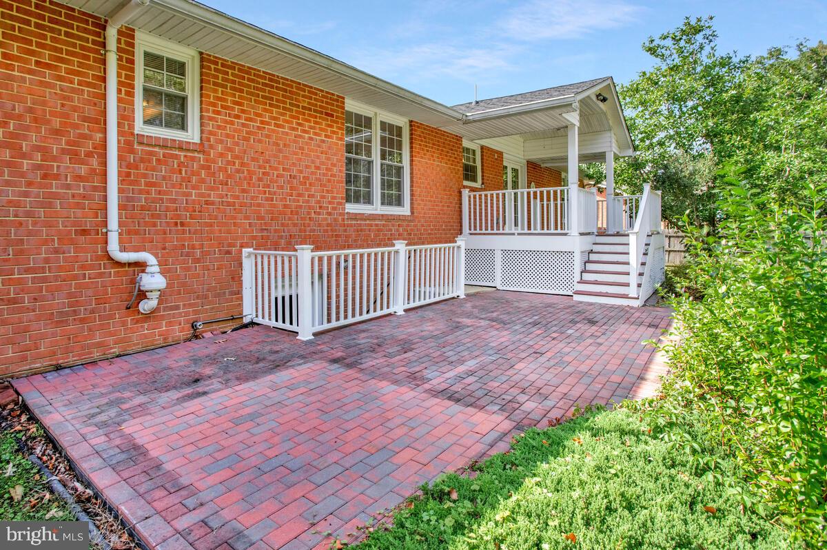 SHORES OF CALVERT - Residential