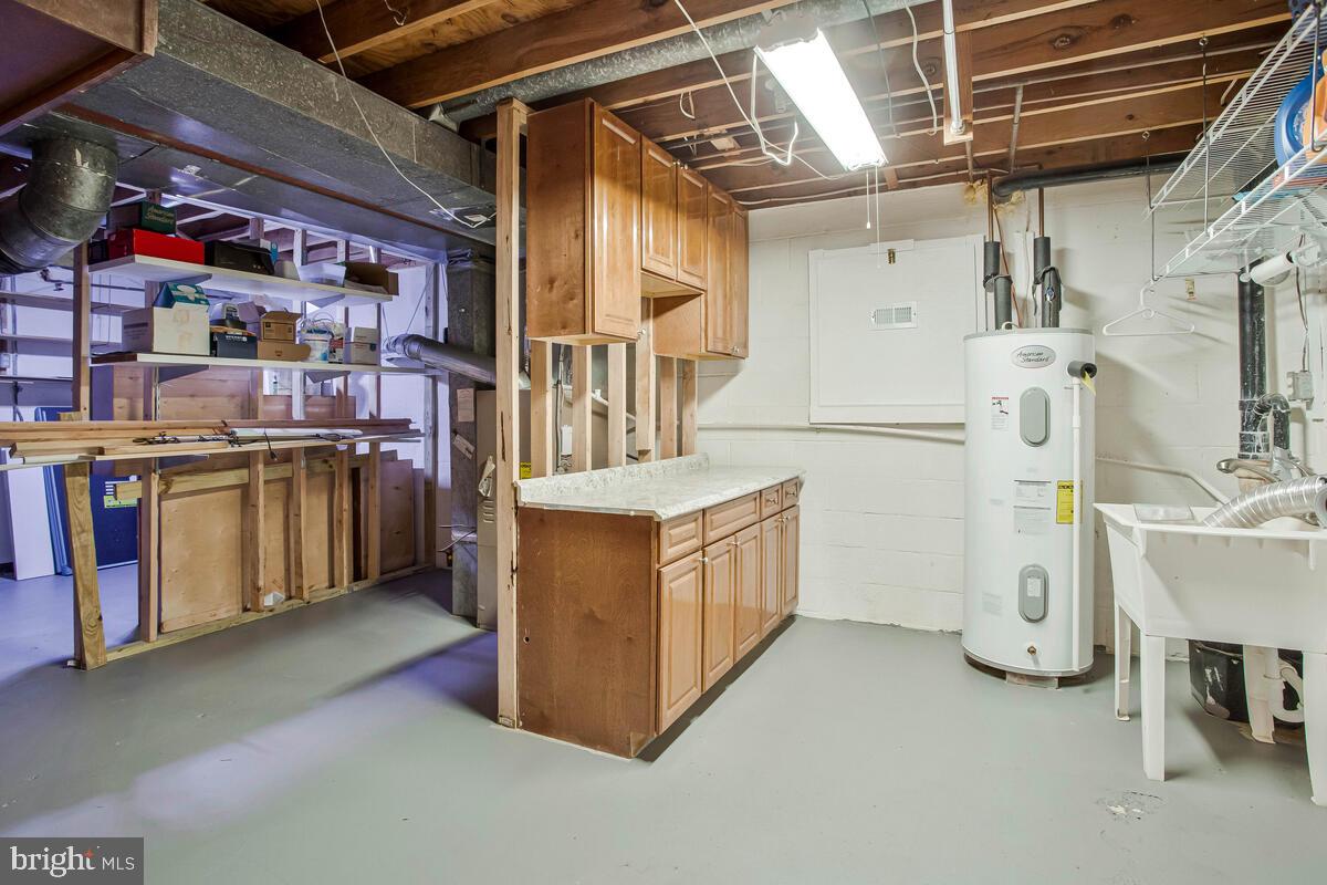 SHORES OF CALVERT - Residential