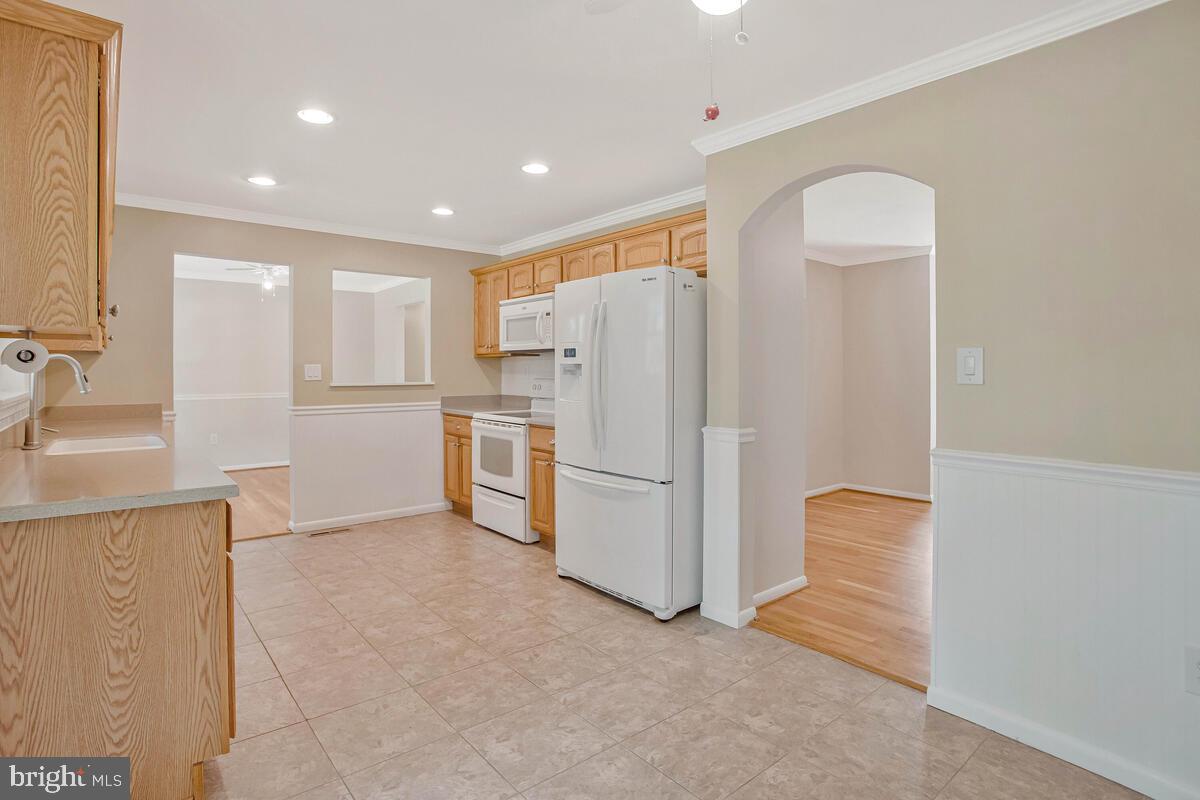 SHORES OF CALVERT - Residential