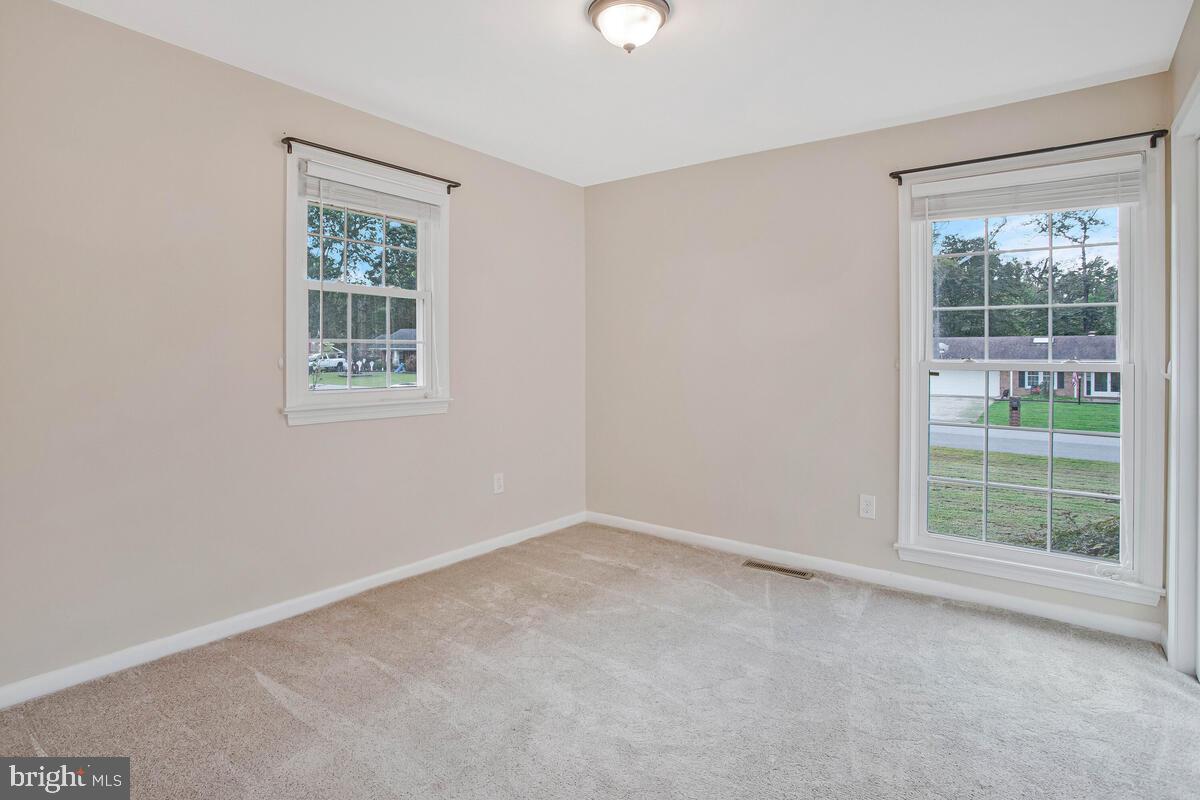 SHORES OF CALVERT - Residential