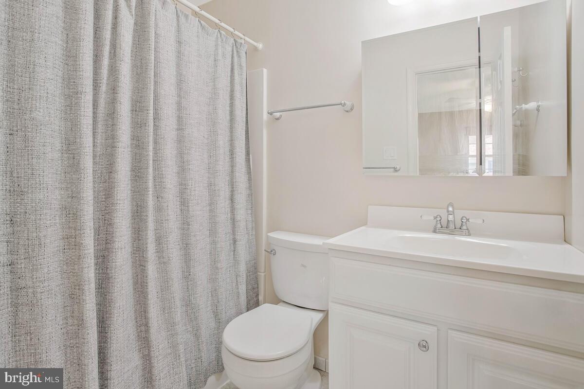 SHORES OF CALVERT - Residential