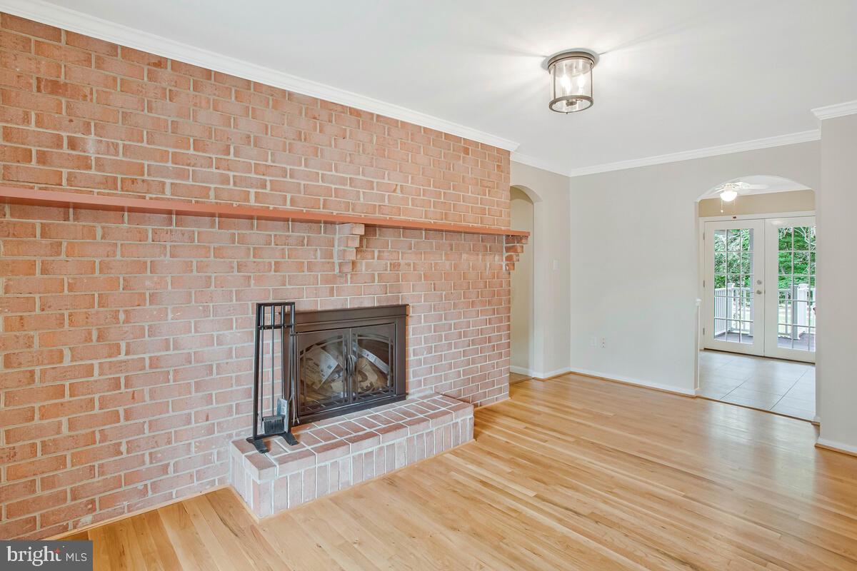 SHORES OF CALVERT - Residential