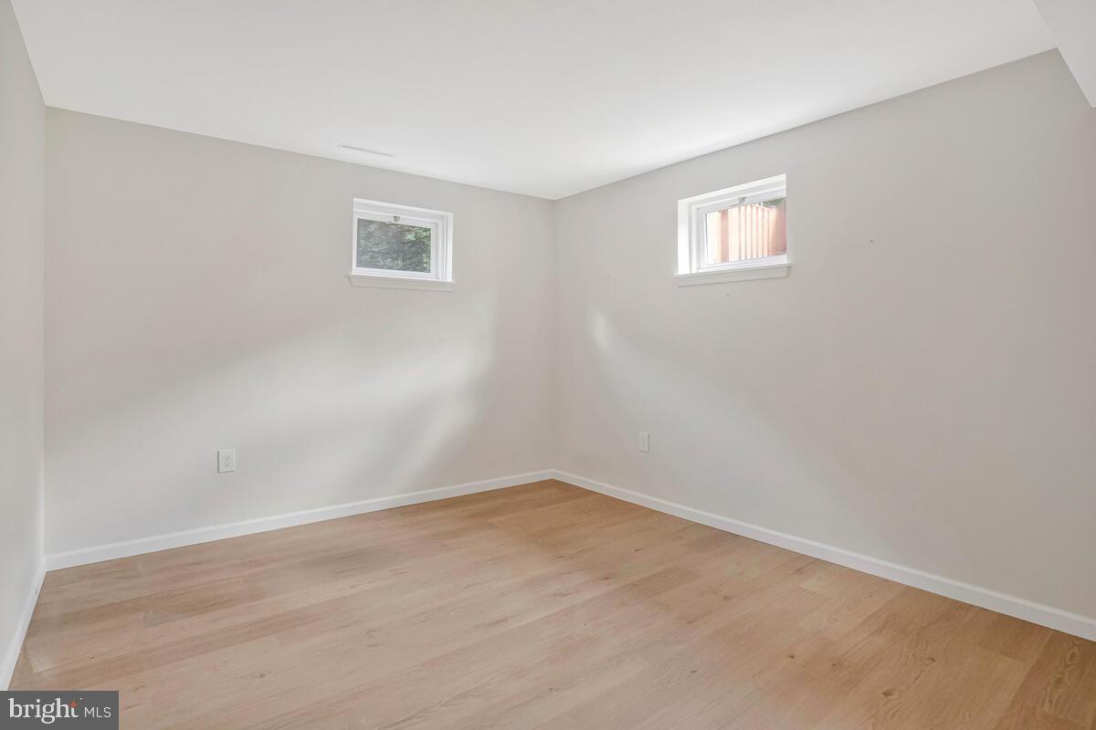 SHORES OF CALVERT - Residential