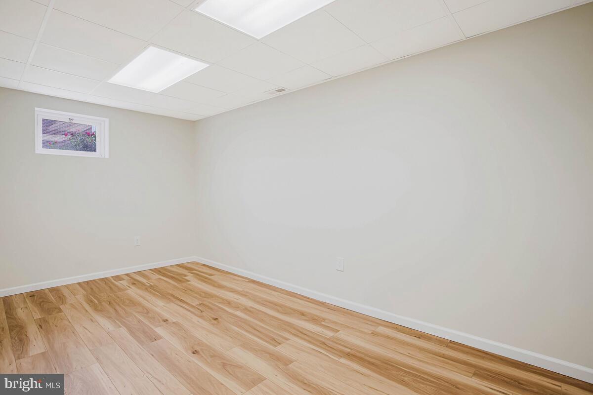 SHORES OF CALVERT - Residential