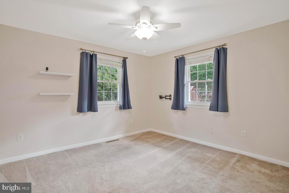 SHORES OF CALVERT - Residential