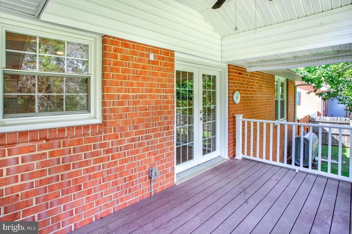 SHORES OF CALVERT - Residential