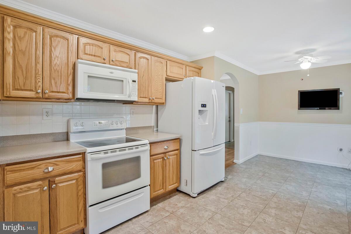 SHORES OF CALVERT - Residential