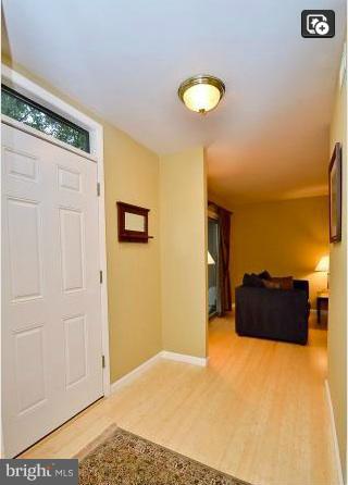 RESTON - Residential Lease