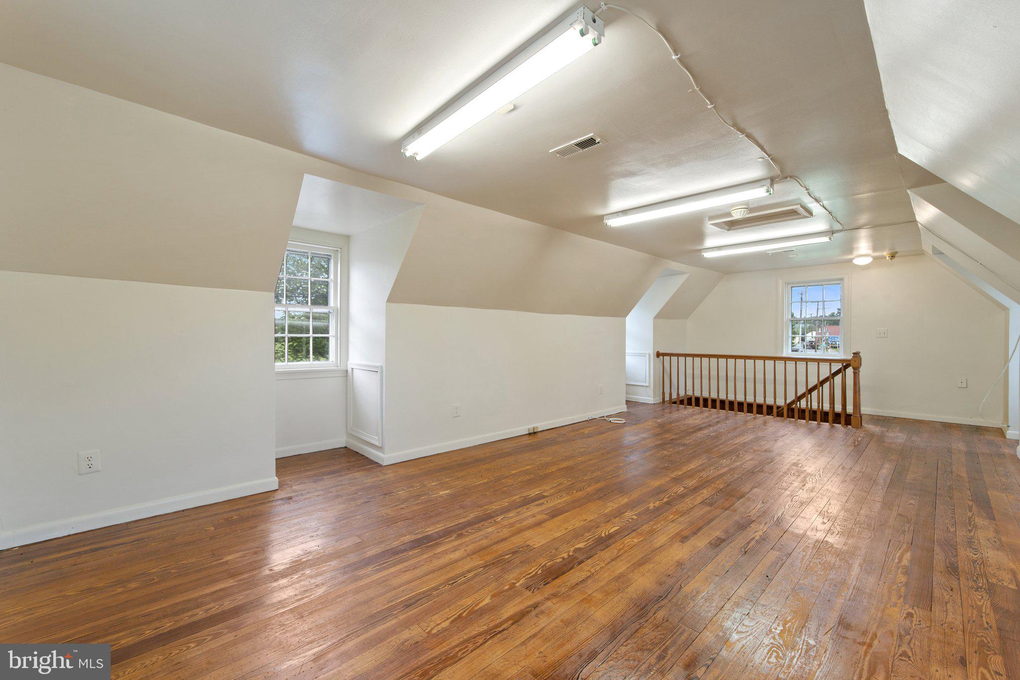 MARSHALL, VA - Commercial Lease