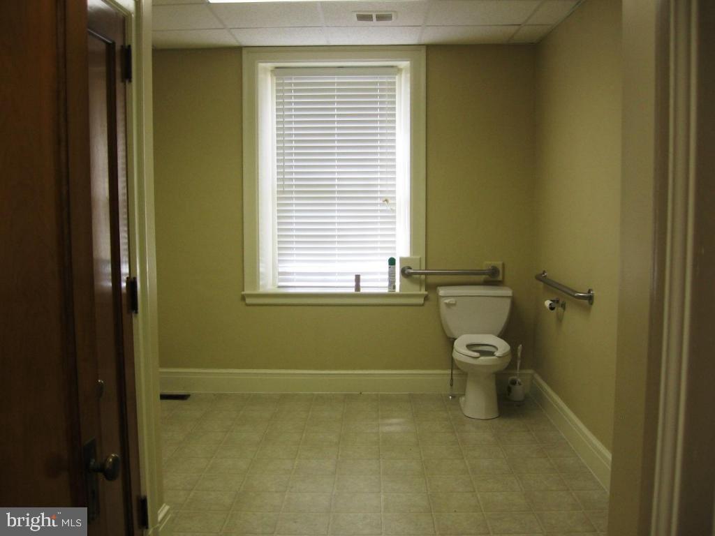 NONE AVAILABLE - Commercial Lease