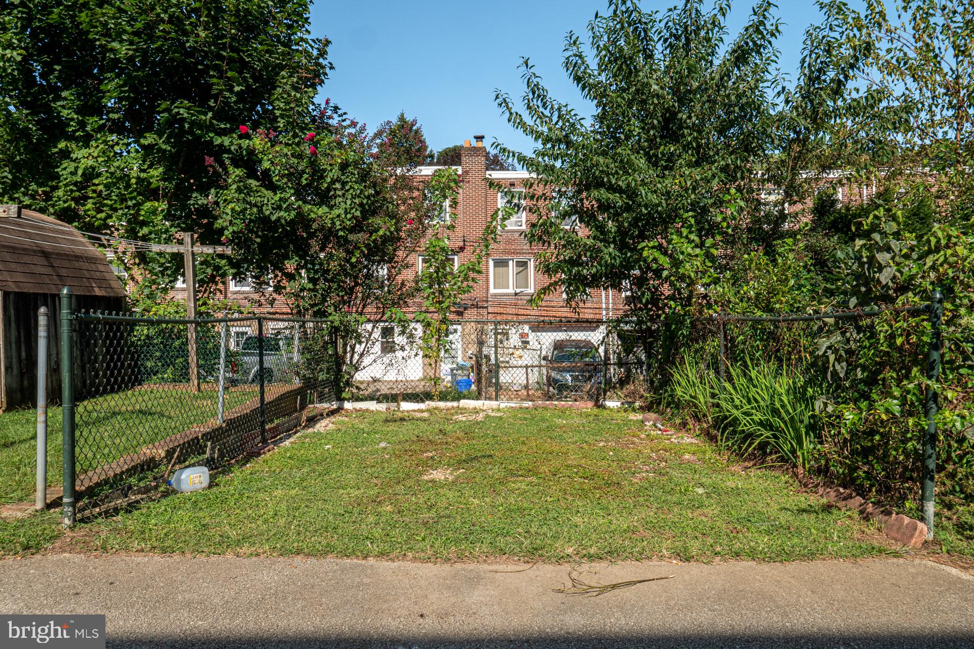WESTBROOK PARK - Residential