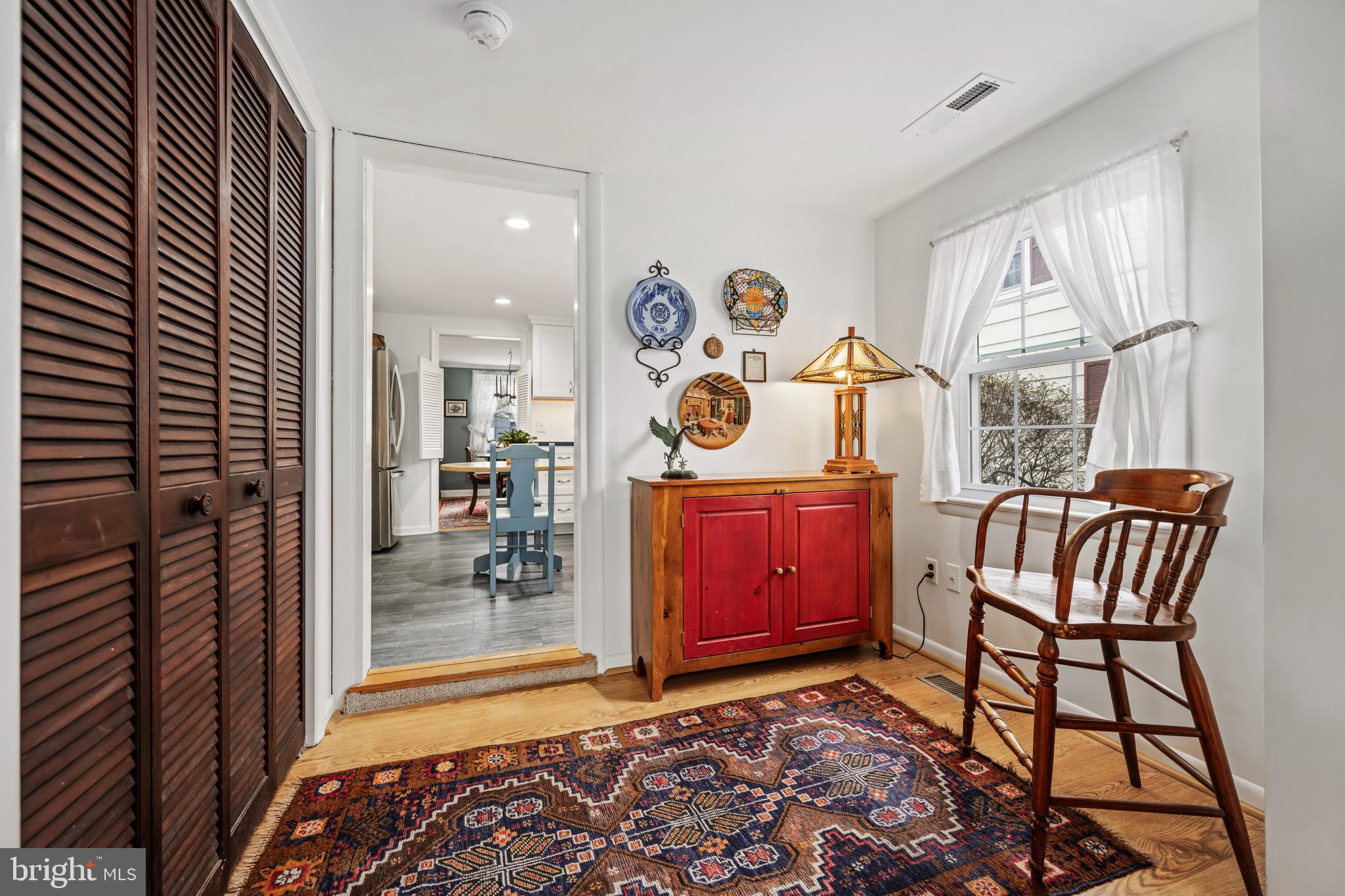 ELEYVILLE - Residential