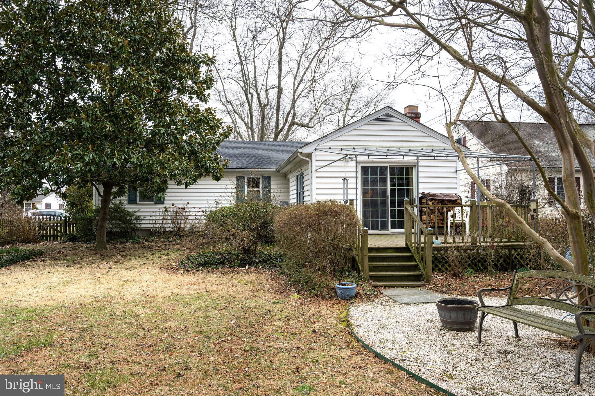 ELEYVILLE - Residential