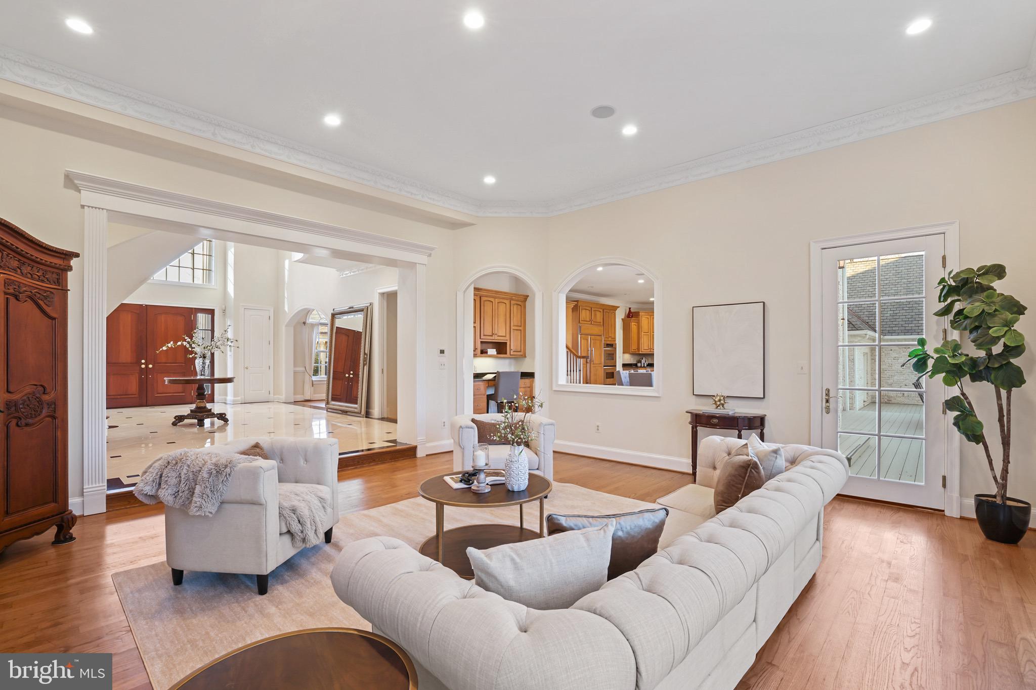 THE RESERVE - Residential