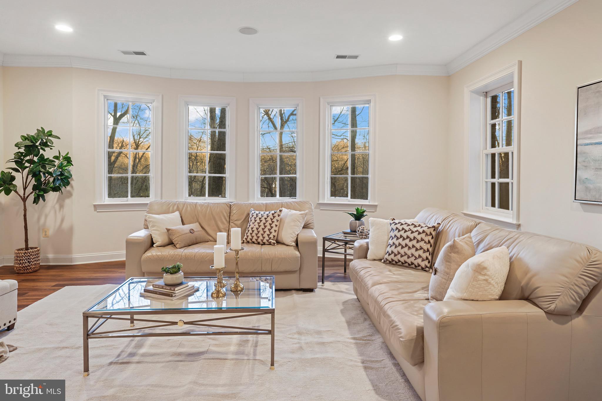 THE RESERVE - Residential