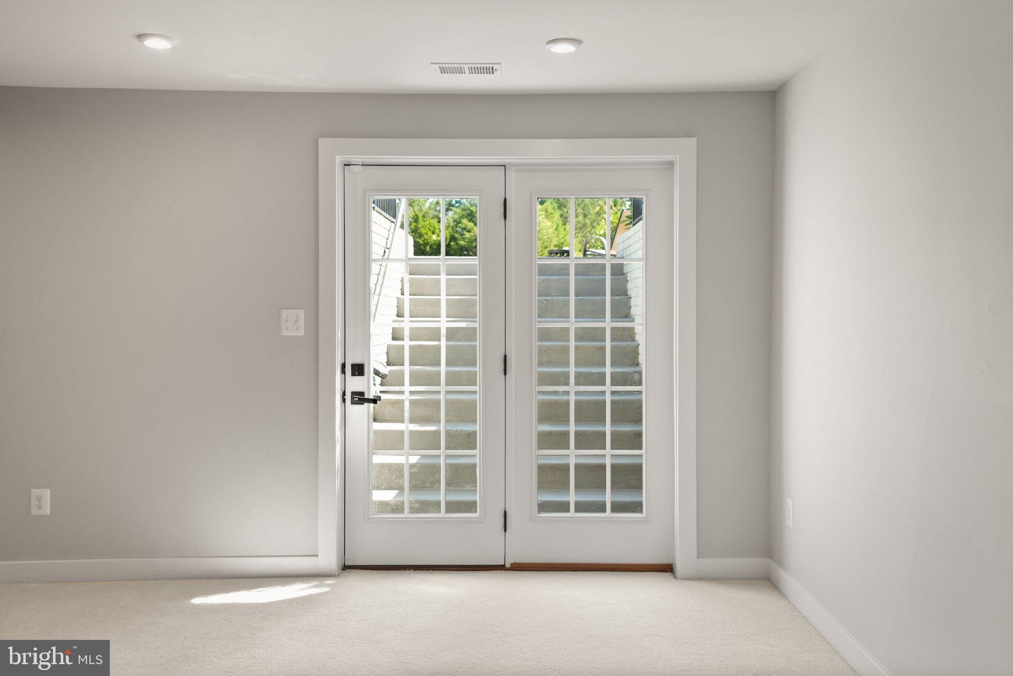 PARX ESTATES - Residential